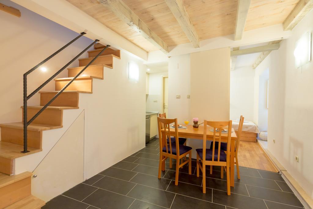 Hedera A11 Apartament *